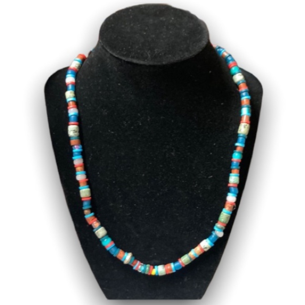 Native beaded necklace